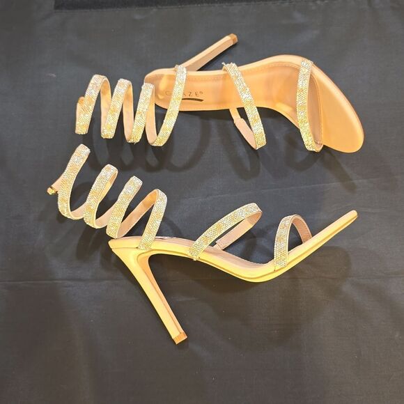 BRAND NEW GLAZE WOMEN’S RHINESTONE EMBELLISHMENTS SANDAL - Picture 15 of 15